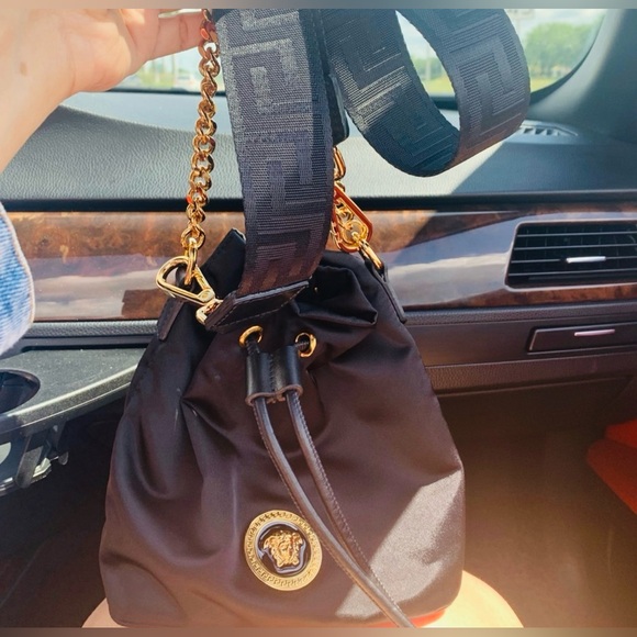Versace Black and Gold Shoulder Bag with Medusa Logo - Picture 2 of 11